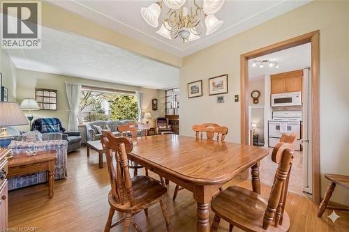 39 Charlotte Crescent, Kitchener, ON - Indoor Photo Showing Dining Room