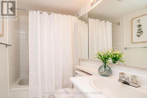 802 - 20 Cherrytree Drive, Brampton, ON - Indoor Photo Showing Bathroom