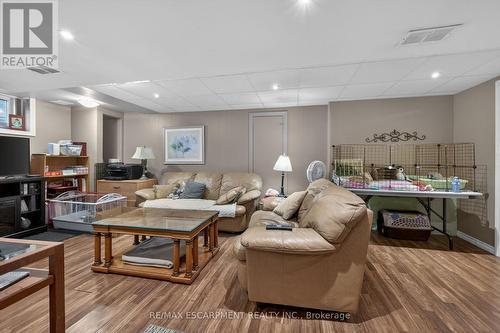 186 Seneca Avenue, Hamilton, ON - Indoor