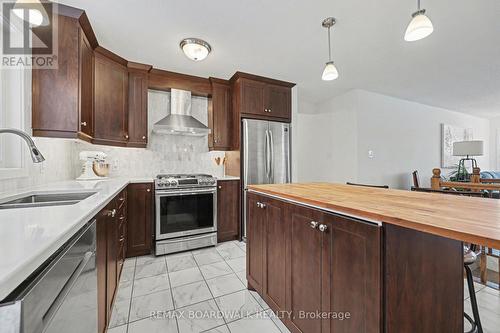 264 Ejs Lane, Beckwith, ON - Indoor Photo Showing Kitchen With Stainless Steel Kitchen With Double Sink With Upgraded Kitchen