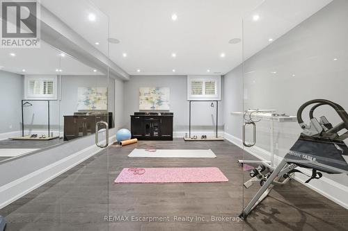 4180 Lakeshore Road, Burlington (Shoreacres), ON - Indoor