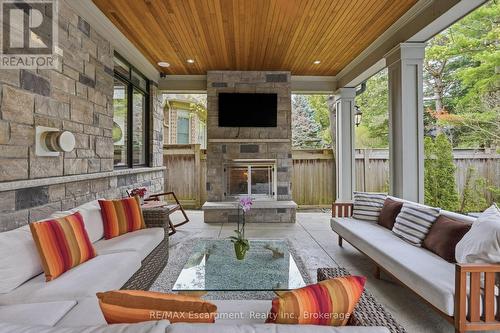4180 Lakeshore Road, Burlington (Shoreacres), ON - Outdoor With Deck Patio Veranda With Exterior