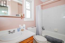 Second Floor 4pc Bathroom - 