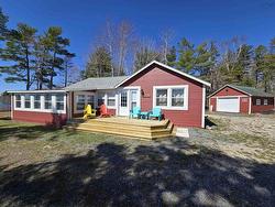 110 McBunt Drive Hebbville, NS B4V 6Y2