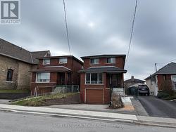 102 MAGNOLIA AVENUE Toronto, ON M1K 3K6