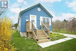 397 27TH STREET W Owen Sound, ON N4K 4J7