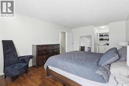 404 Dalgliesh Drive, Regina, SK - Indoor Photo Showing Bedroom