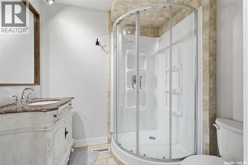 404 Dalgliesh Drive, Regina, SK - Indoor Photo Showing Bathroom