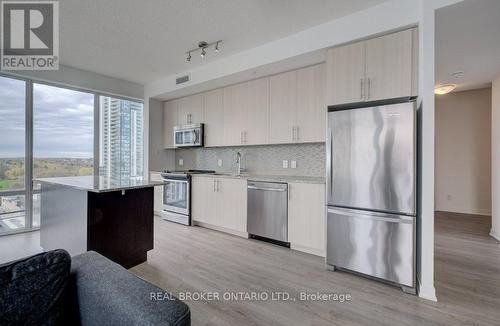 908 - 85 Duke Street W, Kitchener, ON - Indoor Photo Showing Kitchen