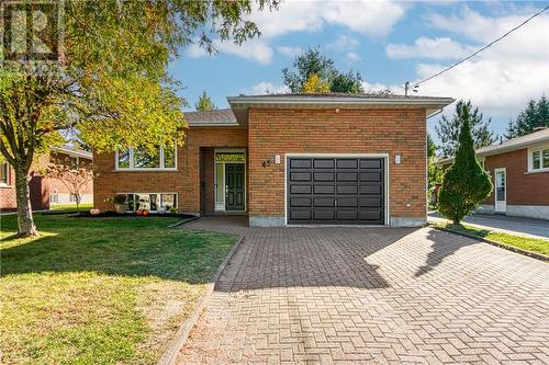 45 Countryside Drive  Sudbury, ON P3E 5A2