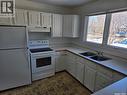 718 98Th Avenue, Tisdale, SK  - Indoor Photo Showing Kitchen With Double Sink 