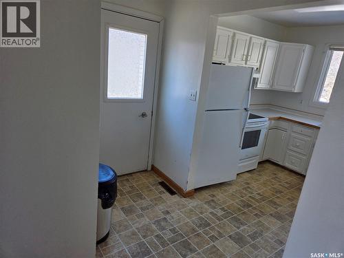 718 98Th Avenue, Tisdale, SK - Indoor Photo Showing Kitchen