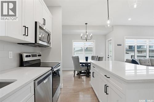 246 Aniskotaw Manor, Saskatoon, SK - Indoor Photo Showing Kitchen