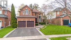 5 SHETLAND DRIVE  Hamilton, ON L8B 0N9