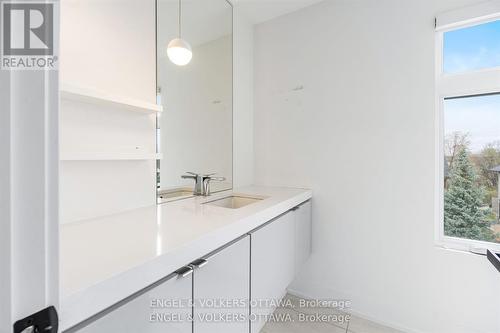 2154 Rice Avenue, Ottawa, ON 
