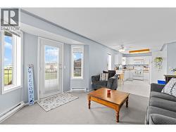 Living room - 