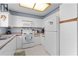 Kitchen - 