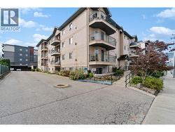 Side of building to parking - 