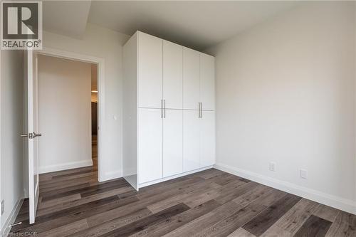 500 Brock Avenue Unit# 808, Burlington, ON - Indoor Photo Showing Other Room