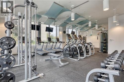 500 Brock Avenue Unit# 808, Burlington, ON - Indoor Photo Showing Gym Room
