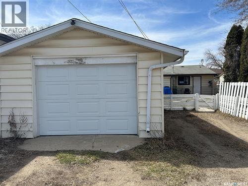 514 W Avenue S, Saskatoon, SK - Outdoor With Exterior