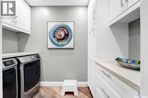 303 Brookmore Crescent, Saskatoon, SK - Indoor Photo Showing Laundry Room
