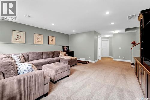 303 Brookmore Crescent, Saskatoon, SK - Indoor Photo Showing Other Room