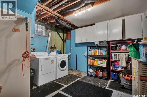 1328 Main Street, Saskatoon, SK - Indoor Photo Showing Laundry Room