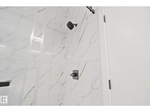 11036 128 St Nw, Edmonton, AB -  Photo Showing Bathroom