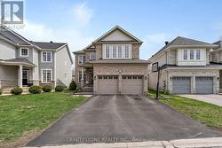 502 DALEWOOD CRESCENT  Ottawa, ON K2S 0L2