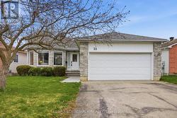33 TREELAWN BOULEVARD Perth, ON K7H 3P1