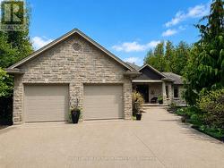 223 UPPER LORNE BEACH ROAD Kincardine, ON N0G 2T0