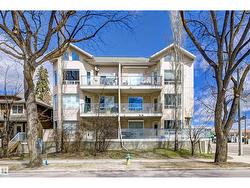 #101 8108 109 ST NW  Edmonton, AB T6G 2V7
