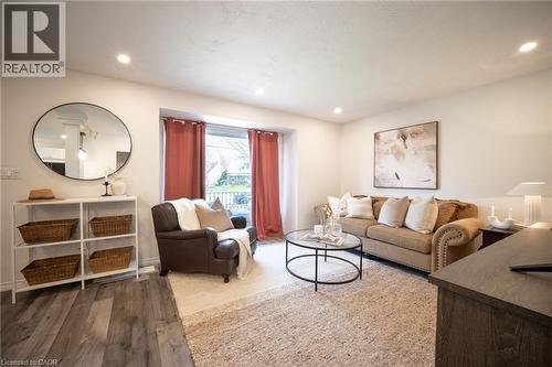 18 Armstrong Avenue, Hamilton, ON - Indoor Photo Showing Living Room