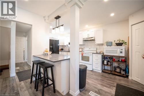 18 Armstrong Avenue, Hamilton, ON - Indoor Photo Showing Other Room
