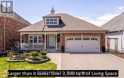 4 STURGESS CRESCENT Whitby, ON L1M 1J9