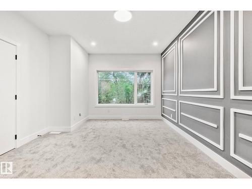 11032 128 St Nw, Edmonton, AB - Indoor Photo Showing Other Room