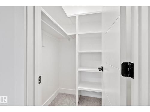 11032 128 St Nw, Edmonton, AB - Indoor With Storage