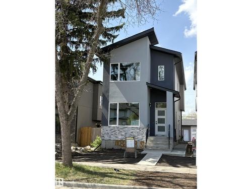 11032 128 St Nw, Edmonton, AB - Outdoor