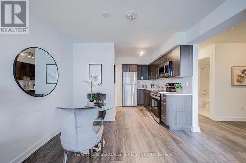 1506 - 1455 Celebration Drive, Pickering, ON - Indoor Photo Showing Kitchen