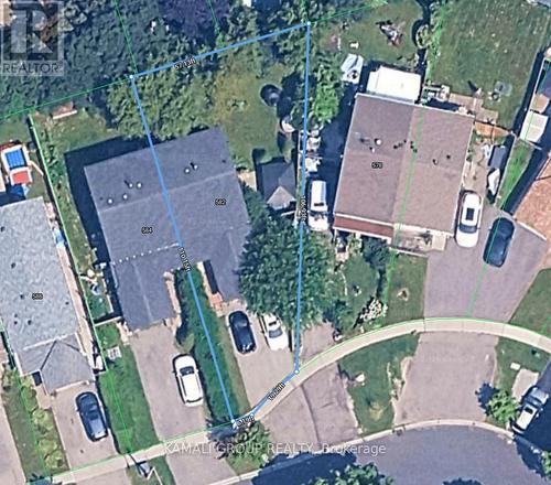 582 Lakeview Avenue, Oshawa, ON - 
