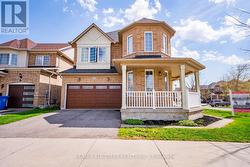 2 MANTLE AVENUE Whitchurch-Stouffville, ON L4A 0M4