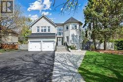 1098 SECRETARIATE ROAD Newmarket, ON L3X 1M3