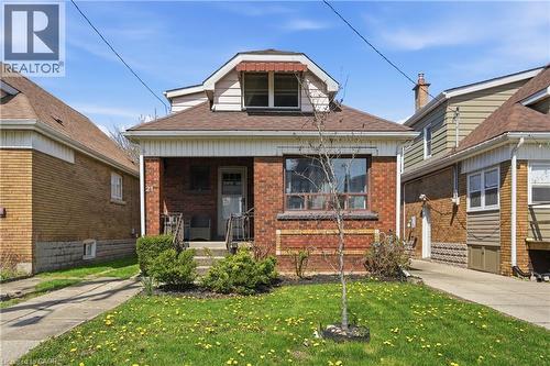21 Weir Street N, Hamilton, ON - Outdoor