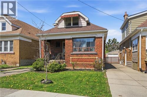 21 Weir Street N, Hamilton, ON - Outdoor