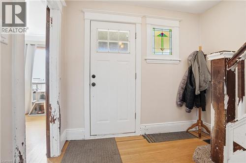 21 Weir Street N, Hamilton, ON - Indoor Photo Showing Other Room
