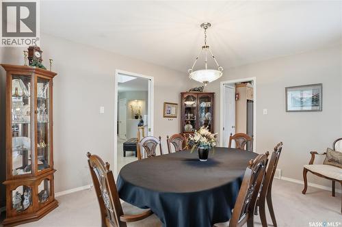 911 Chotem Crescent, Saskatoon, SK - Indoor Photo Showing Dining Room