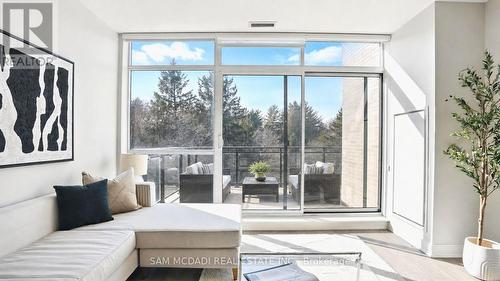 415 - 1575 Lakeshore Road W, Mississauga, ON - Indoor