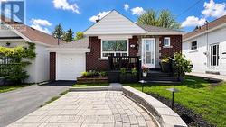 58 ALBERT AVENUE Toronto, ON M8V 2L7