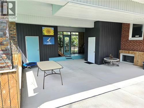 Soak up the relaxing cottage feel in the middle of the city! Get ready to BBQ - 16 Forest Hill Road, St. Catharines, ON -  With Exterior